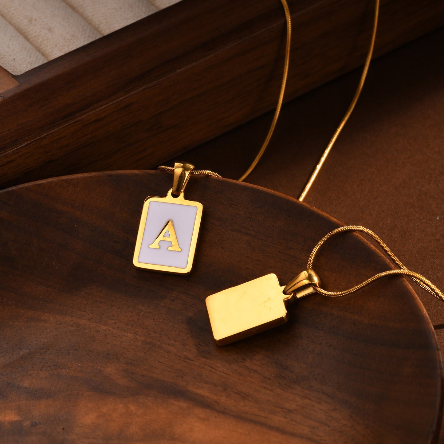 European And American Stainless Steel Gold Letter Pendant Necklace Women