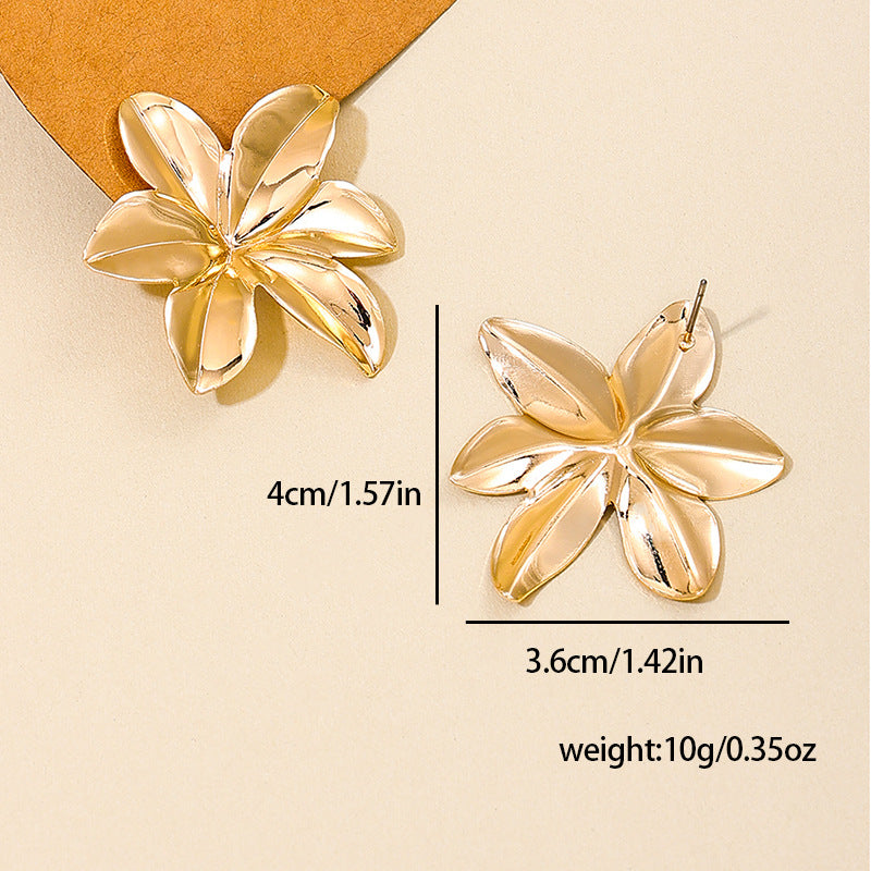 Exaggerated Floral Stud Earrings - Vienna Verve Collection