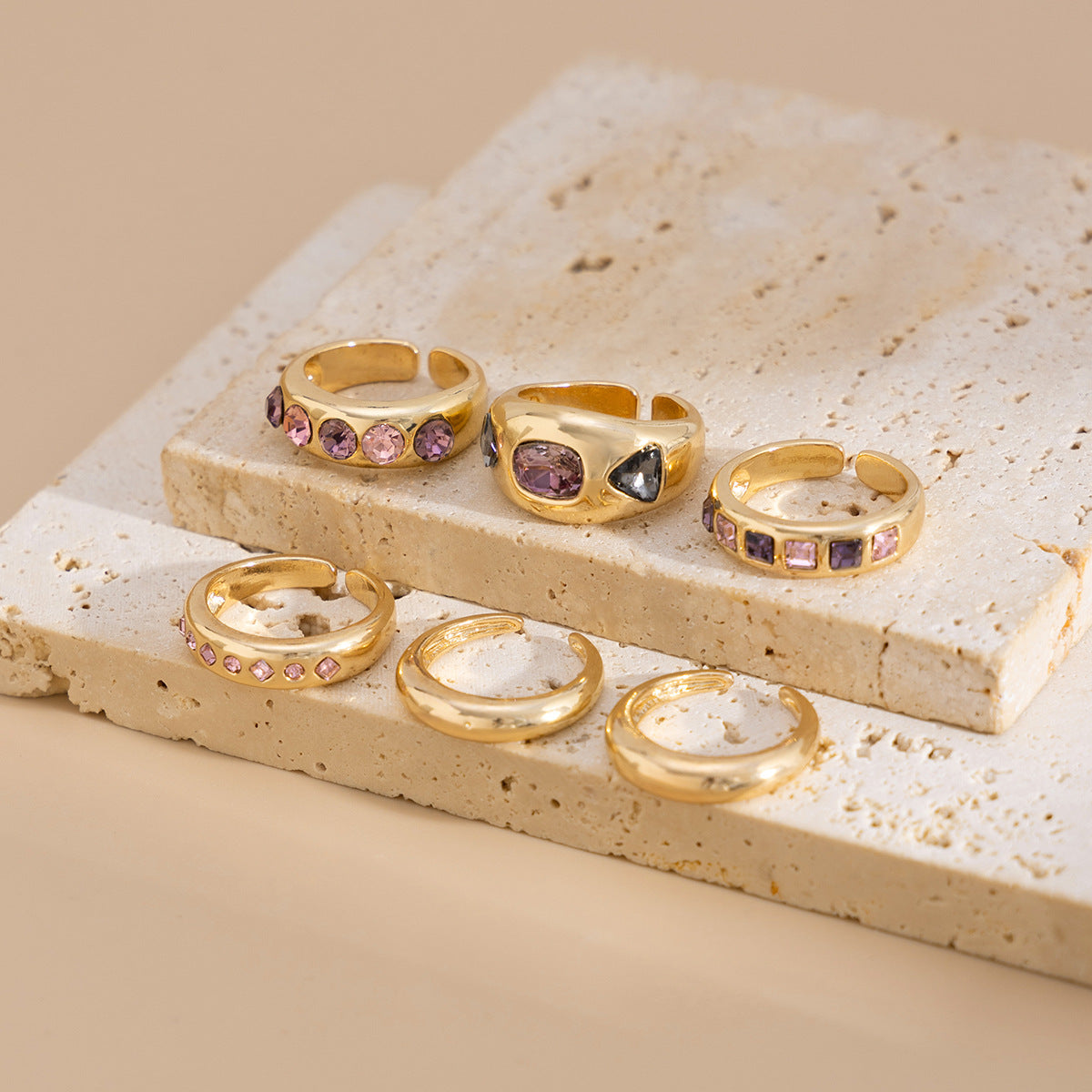 Planderful Vienna Verve Ring Set – Retro Micro-Inlaid Design
