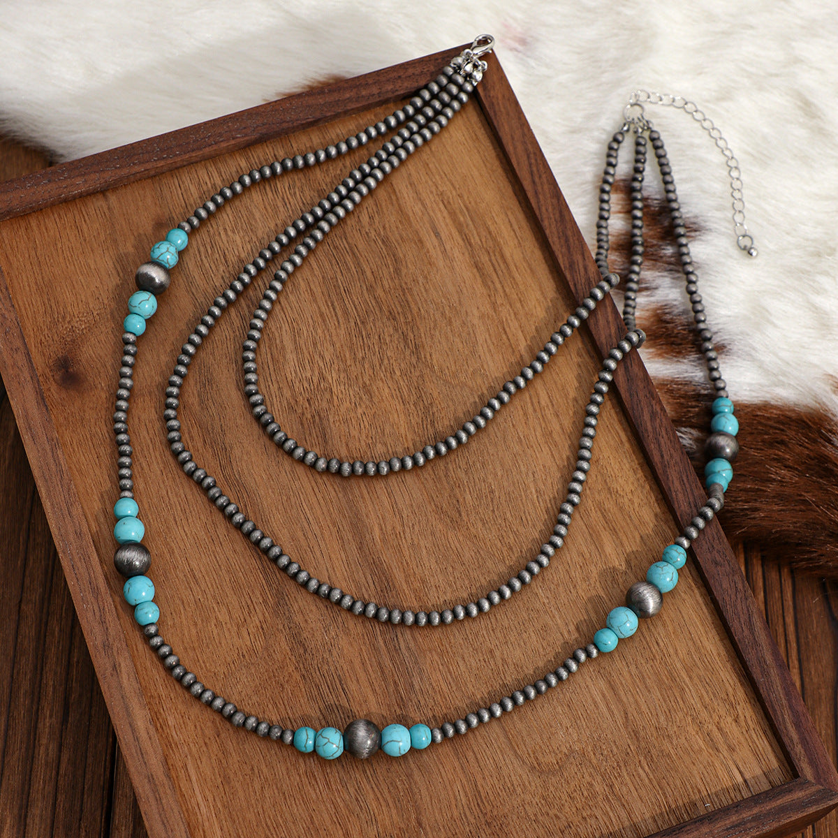 Planderful Vienna Verve Necklace – Handmade Ethnic Turquoise Bow Design