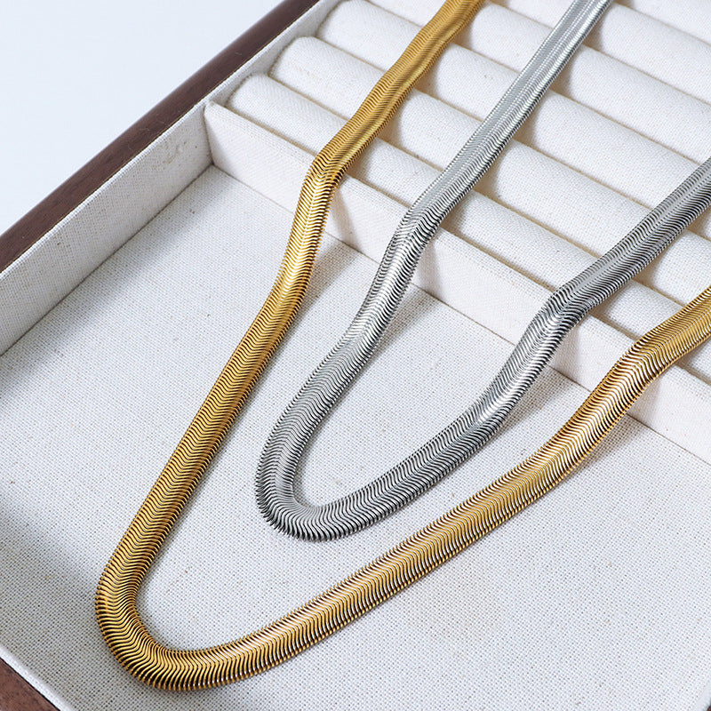 Luxurious European Style Titanium Steel Snake Bone Chain Necklace