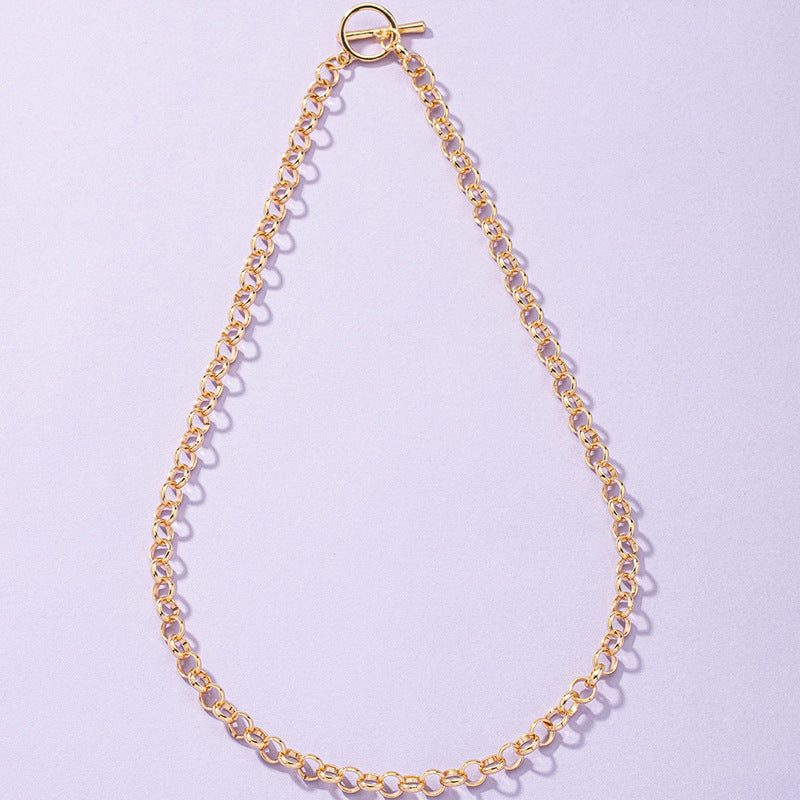Trendy Hip-Hop Circle Necklace with Minimalist Design