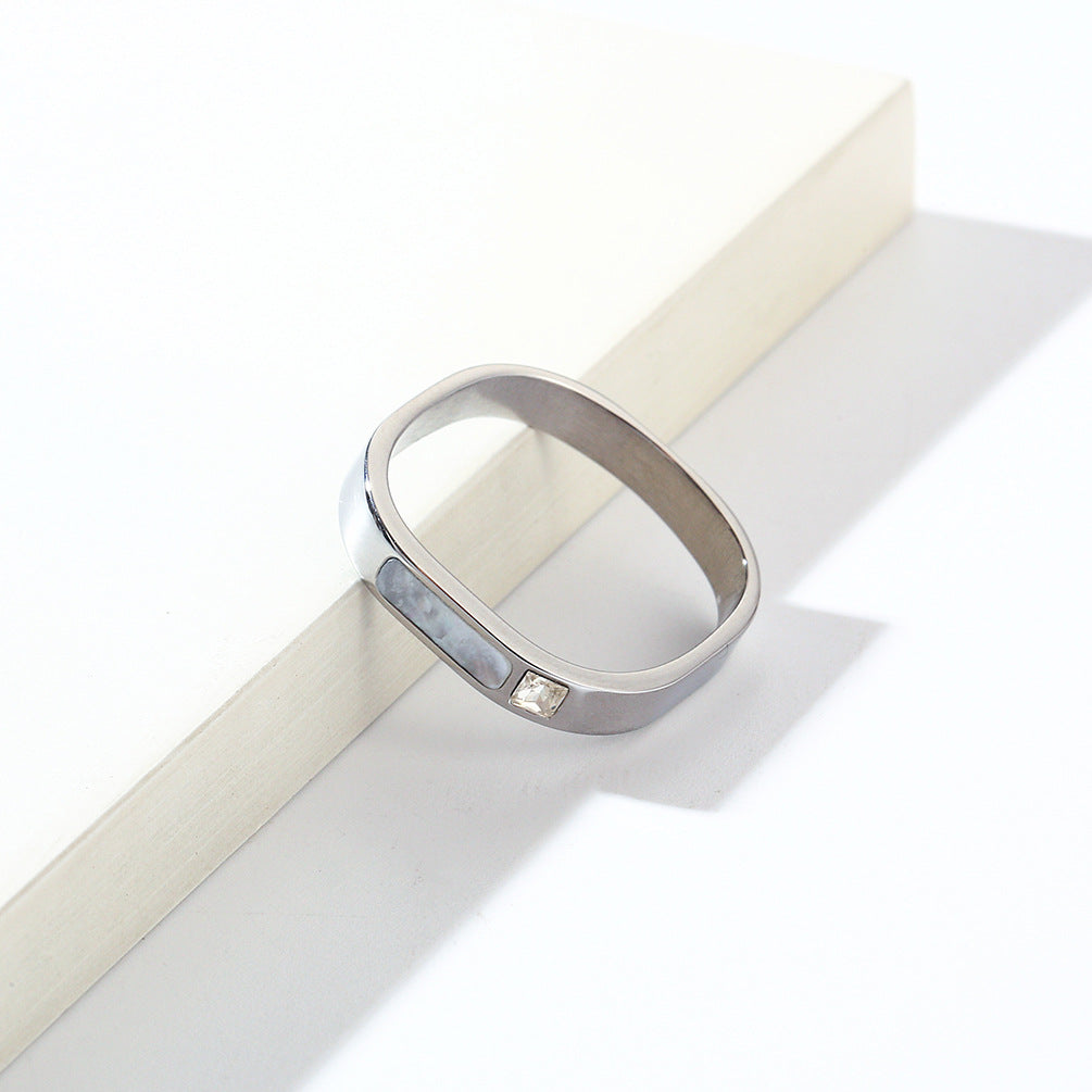 Niche Personality Light Luxury Inlaid Shell Titanium Steel Ring