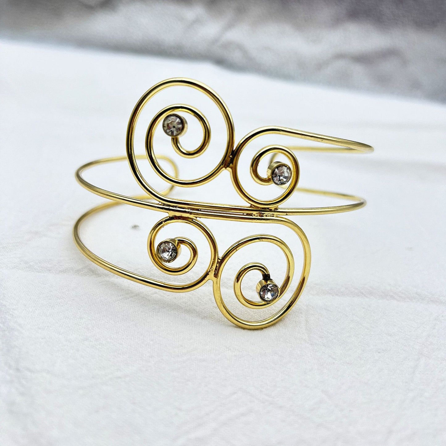 Planderful Savanna Rhythms Bracelet Set – Exaggerated Metal Design with Zircon Encrusted Detail