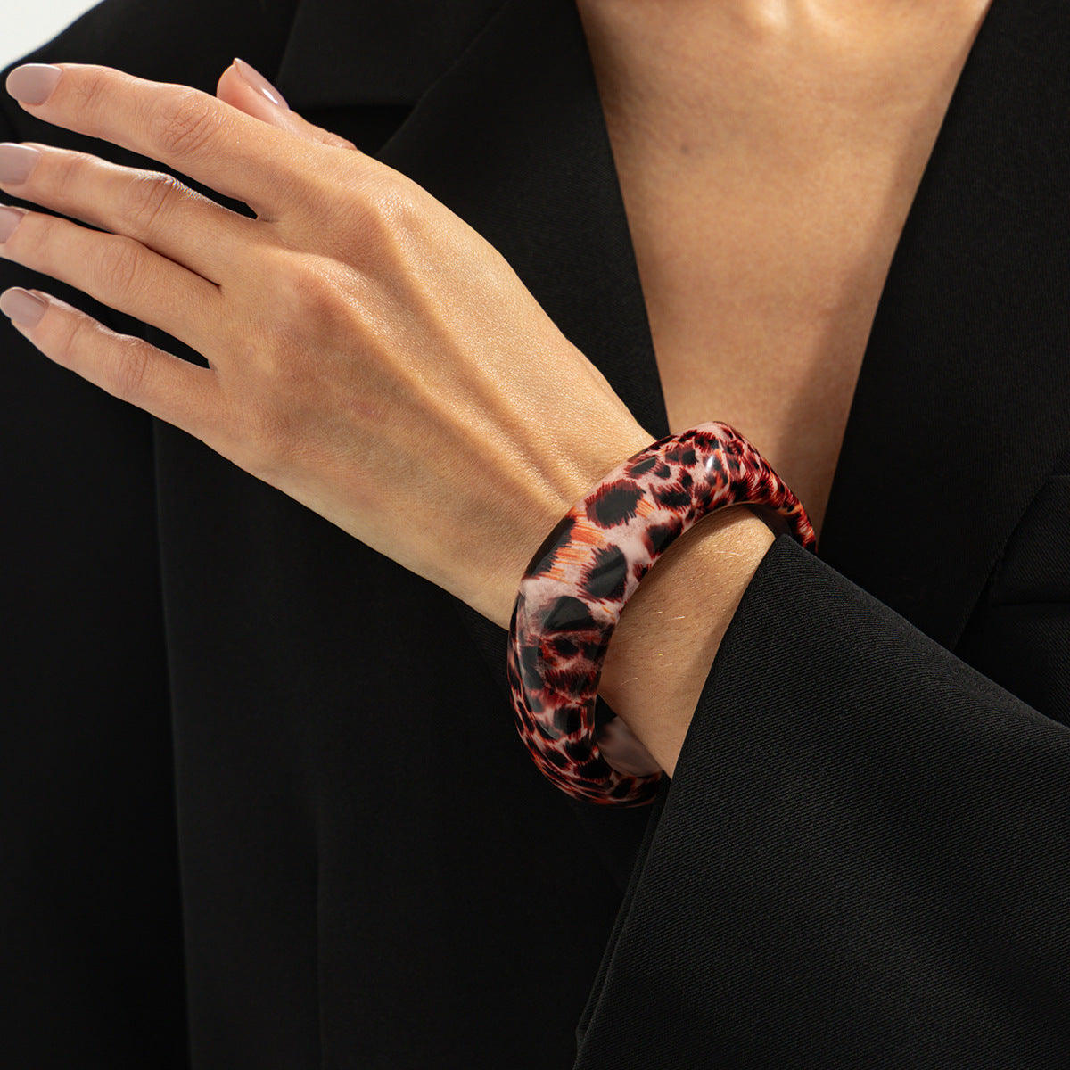 Planderful Leopard Print Irregular Bracelet Personalized Acrylic Geometric Hand Jewelry For Women Vienna Verve