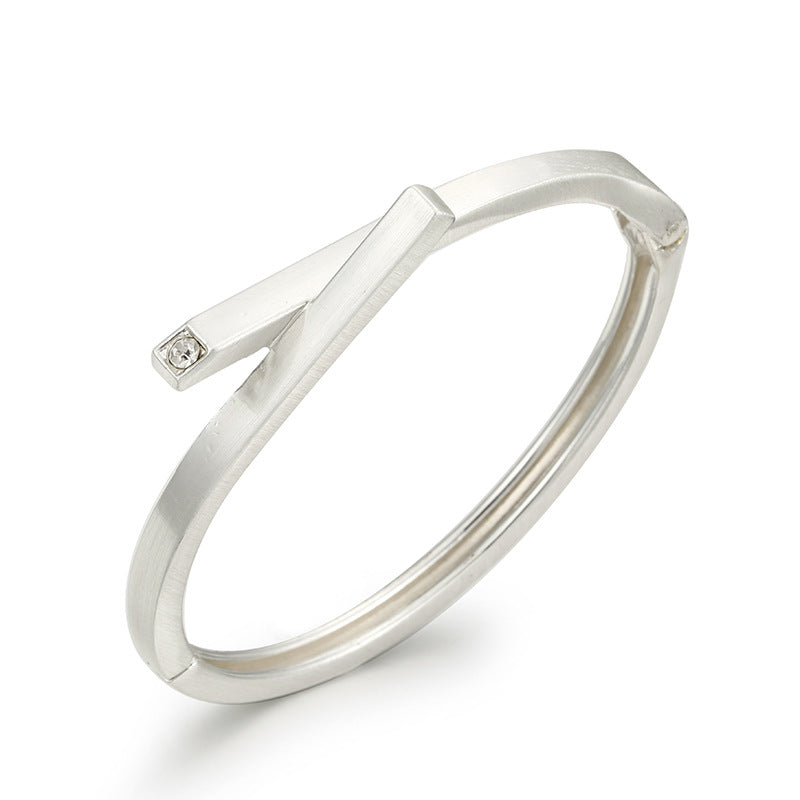 Golden Elegance Bracelet - Vienna Verve Collection