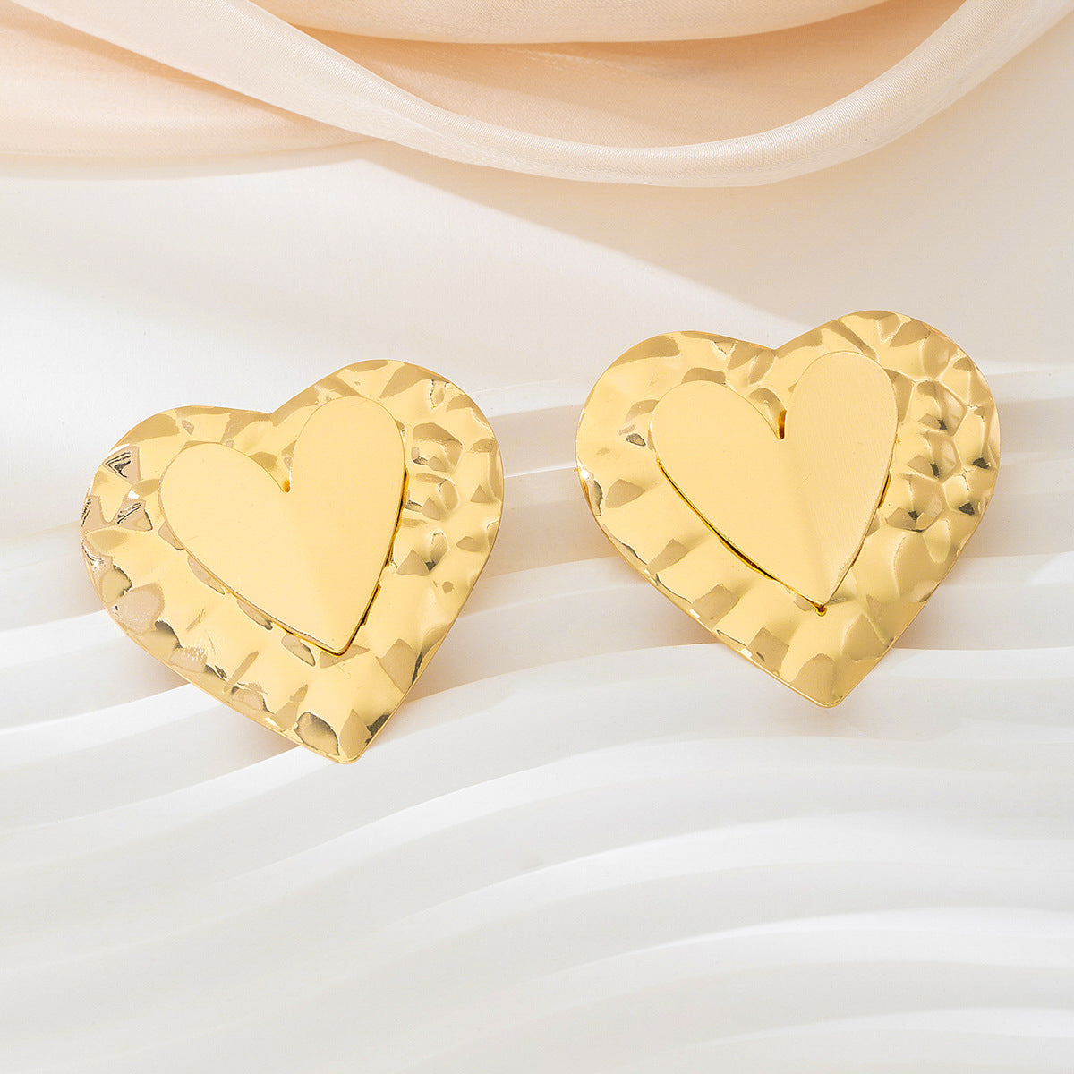 Planderful Vienna Verve Earrings – Elegant Metal Design for Special Occasions