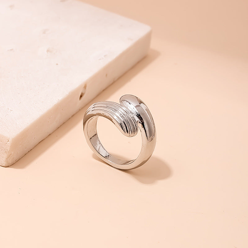 Heart Textured Metal Ring Set from Vienna Verve Collection