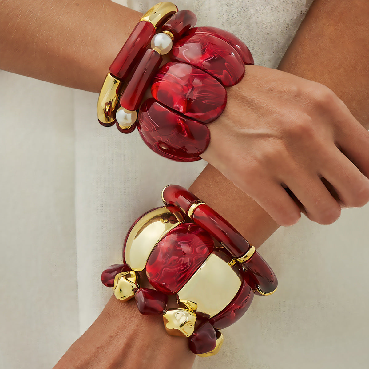 Planderful Vienna Verve Burgundy Elastic Bracelet For Women Irregular Smudge Design Statement Jewelry