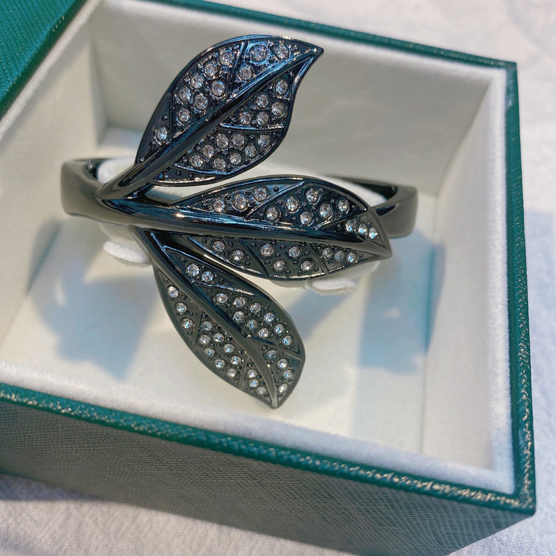 Luxury Leaf Bracelet - Vienna Verve Collection