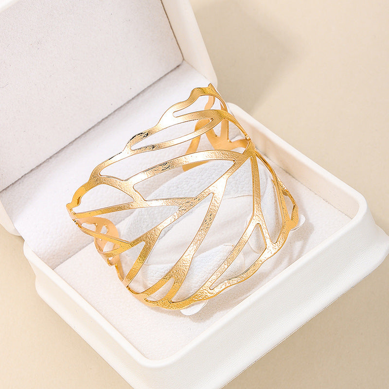 European and American Women's Metal Bracelet Set - Vienna Verve Collection