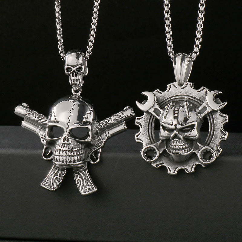 Planderful Skull Pendant Men Mechanical Pirate Necklace