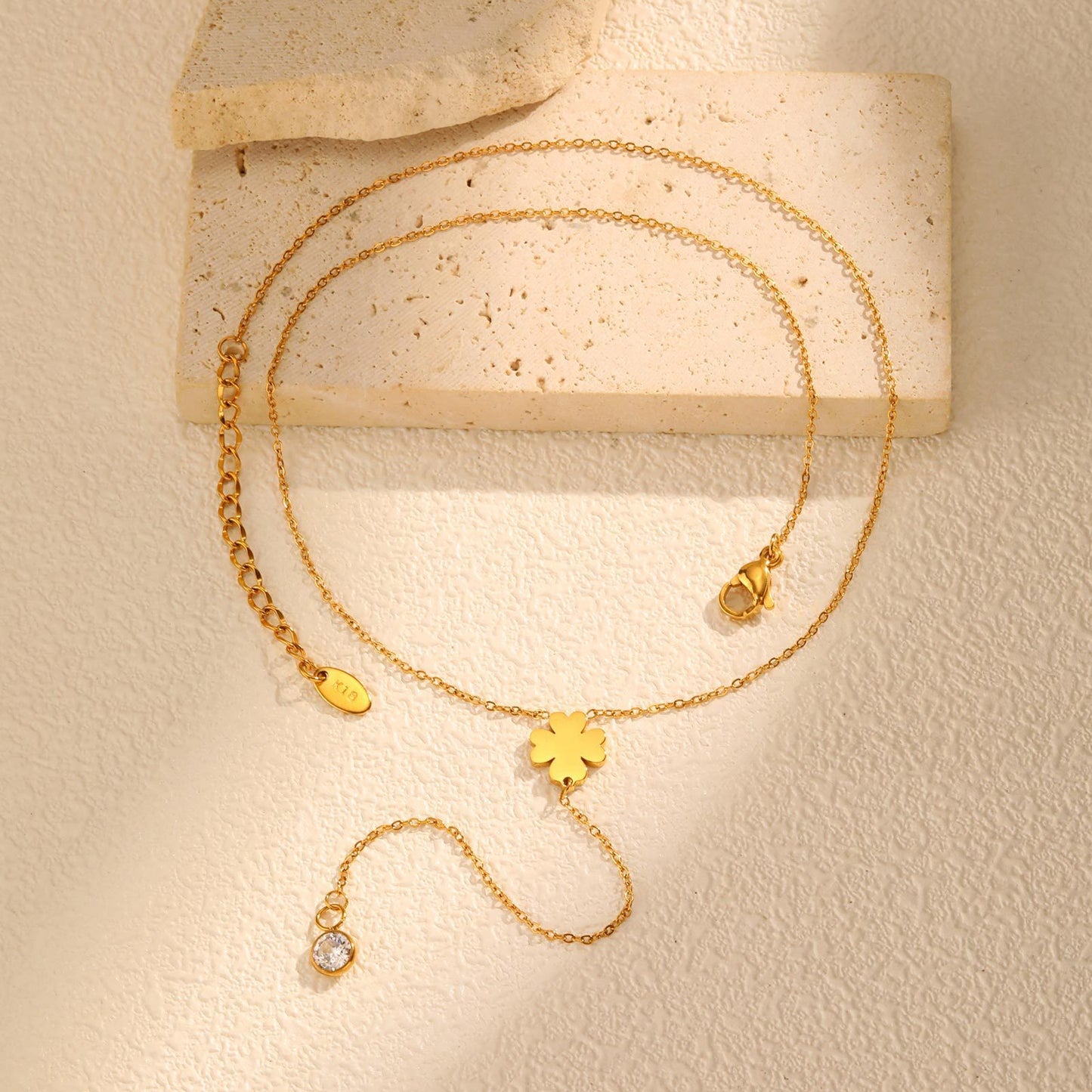 Gold-Plated Stainless Steel Flat Cross Chain Four-Leaf Clover Zircon Fringed Y-Shaped Necklace