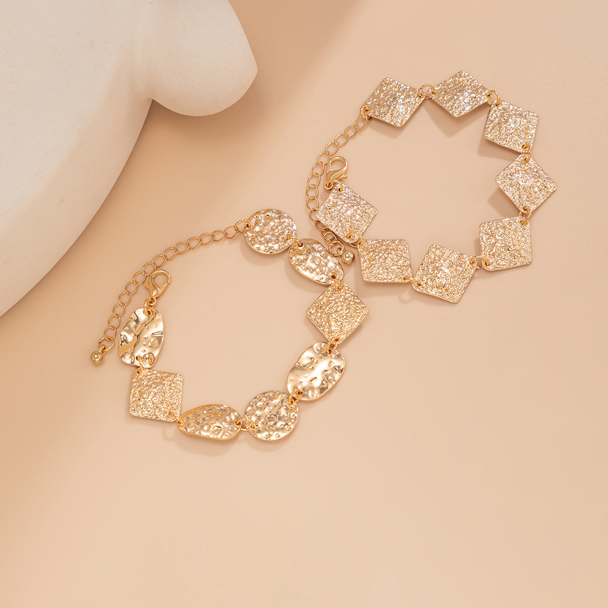 Planderful Vienna Verve Bracelet – Unique Retro Geometric Design