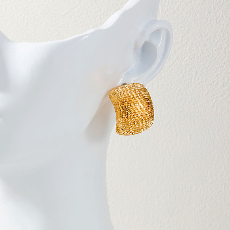 Luxurious European & American High-End Metal Texture Nail Earrings