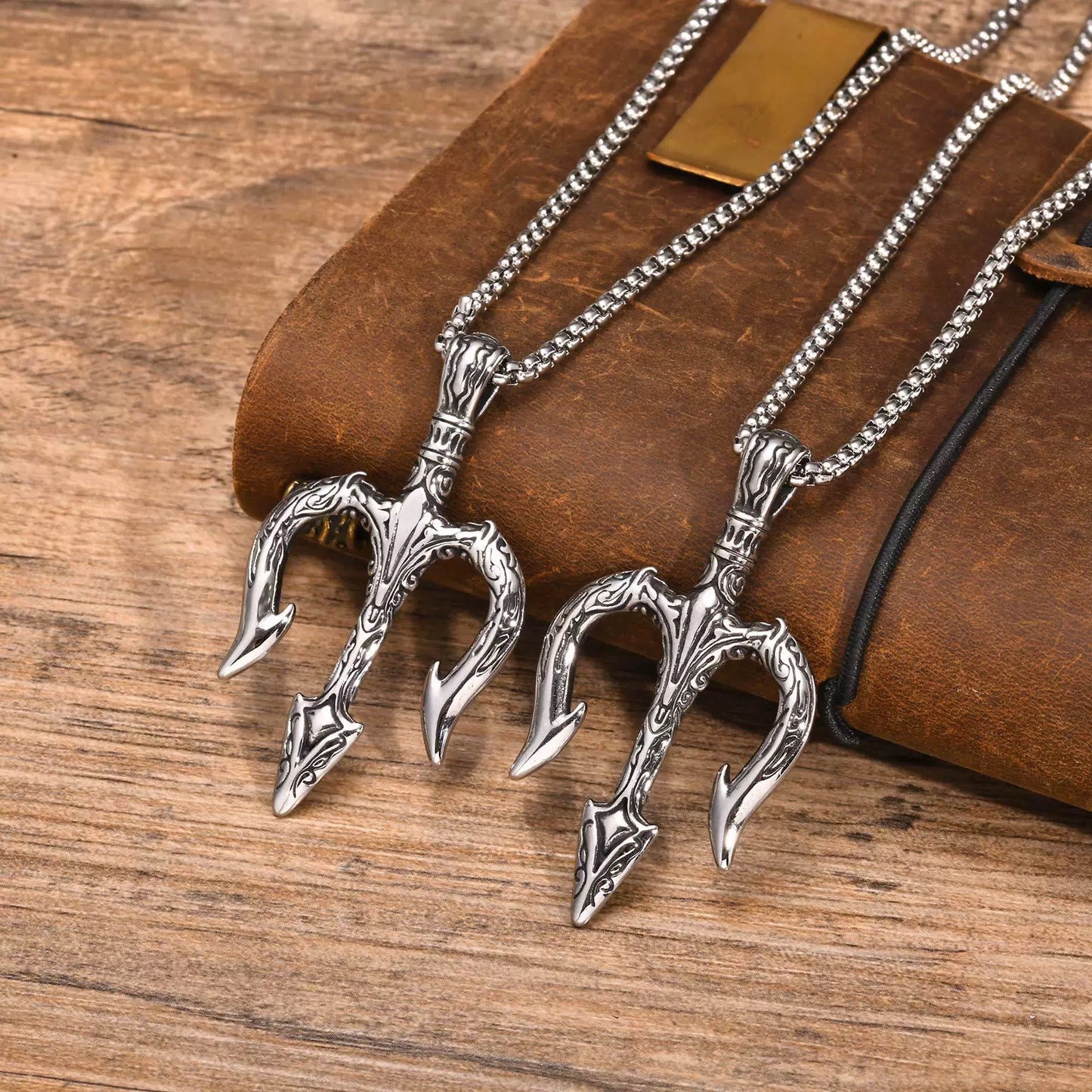 Planderful Aquaman Trident Pendant Necklace For Men Stainless Steel Custom Retro Hip Hop Style