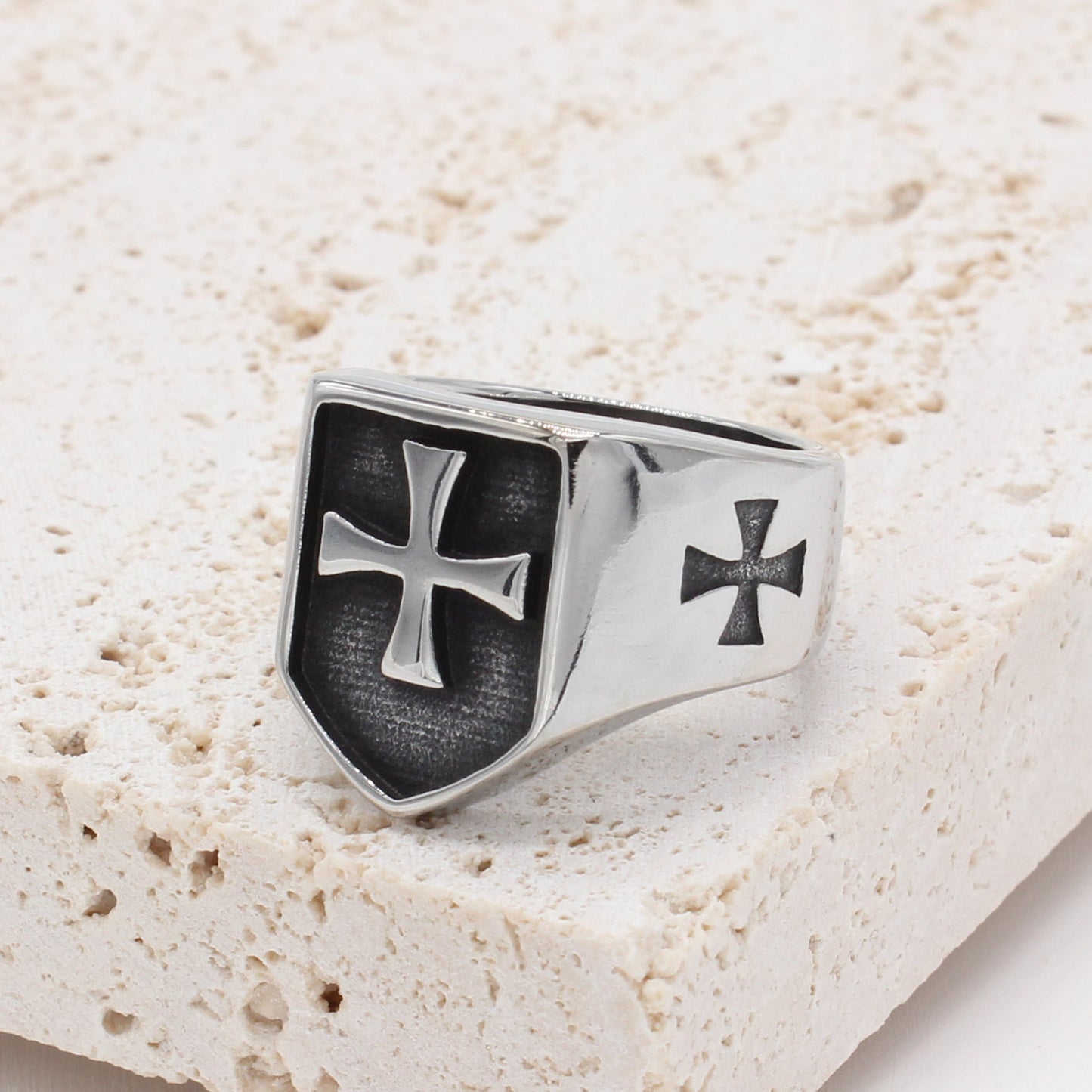 Planderful Titanium Steel Ring For Men Unisex Cross Shield Domineering Retro Style Durability