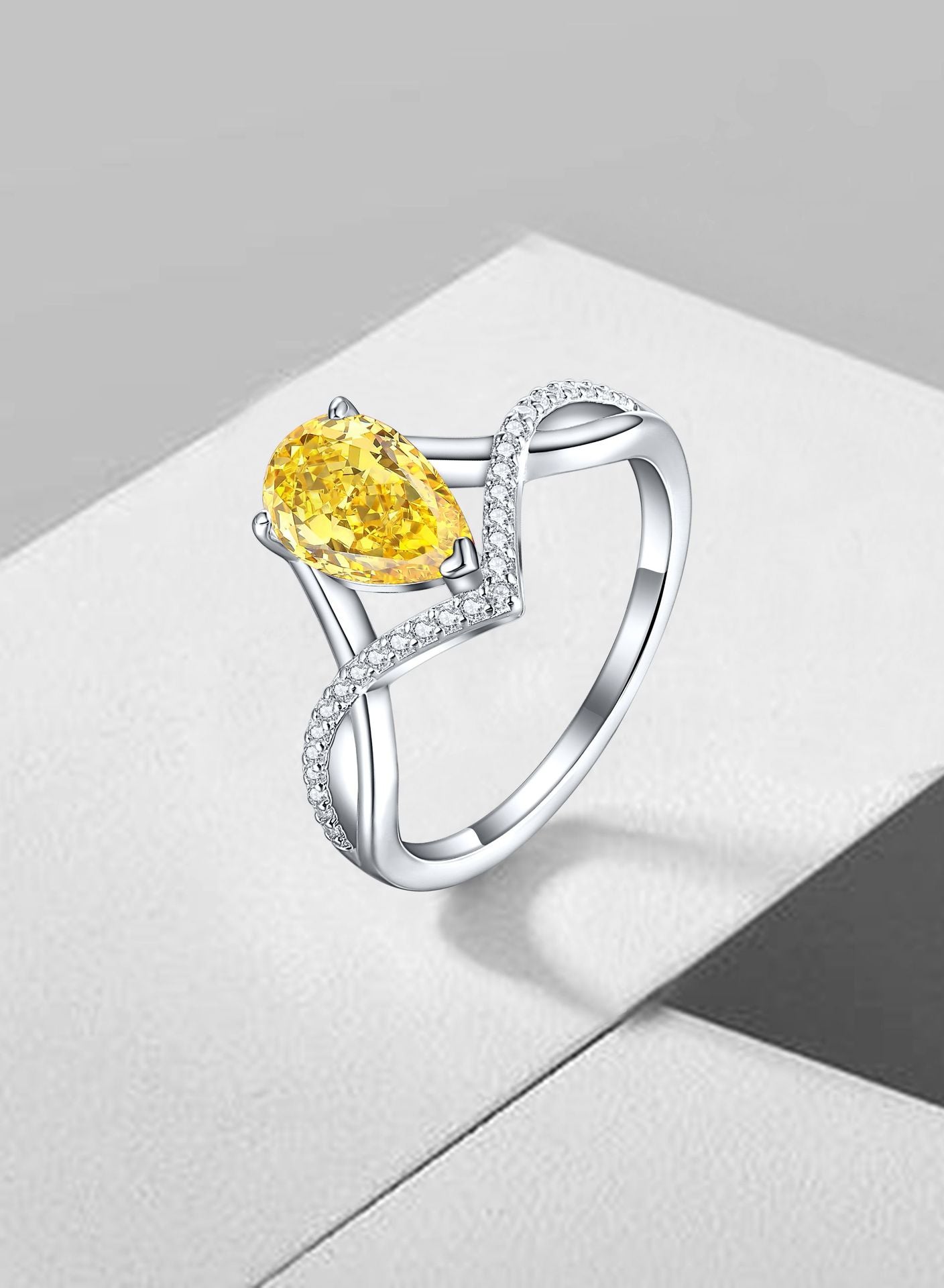 High-End 925 Sterling Silver 1.5ct Ice Flower Cut Ring