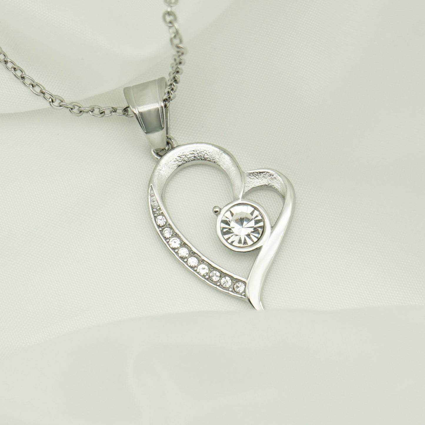Planderful Heart Shaped Stainless Steel Zircon Pendant Necklace For Women Valentine Gift Ready Timeless Elegance