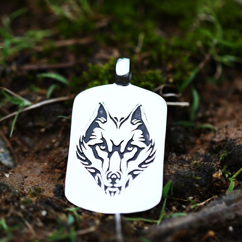 Personalized Retro Wolf Head Pendant in Titanium Steel for Men - Europe and US Market
