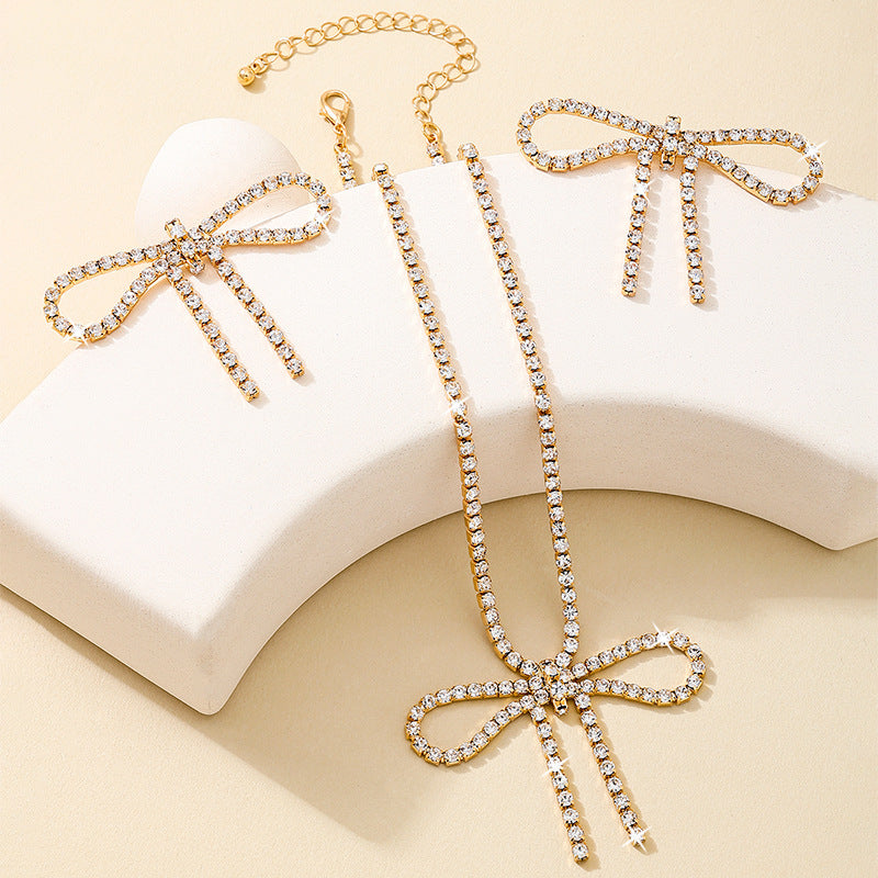 Elegant Retro Women's Jewelry Set by Planderful Vienna Verve