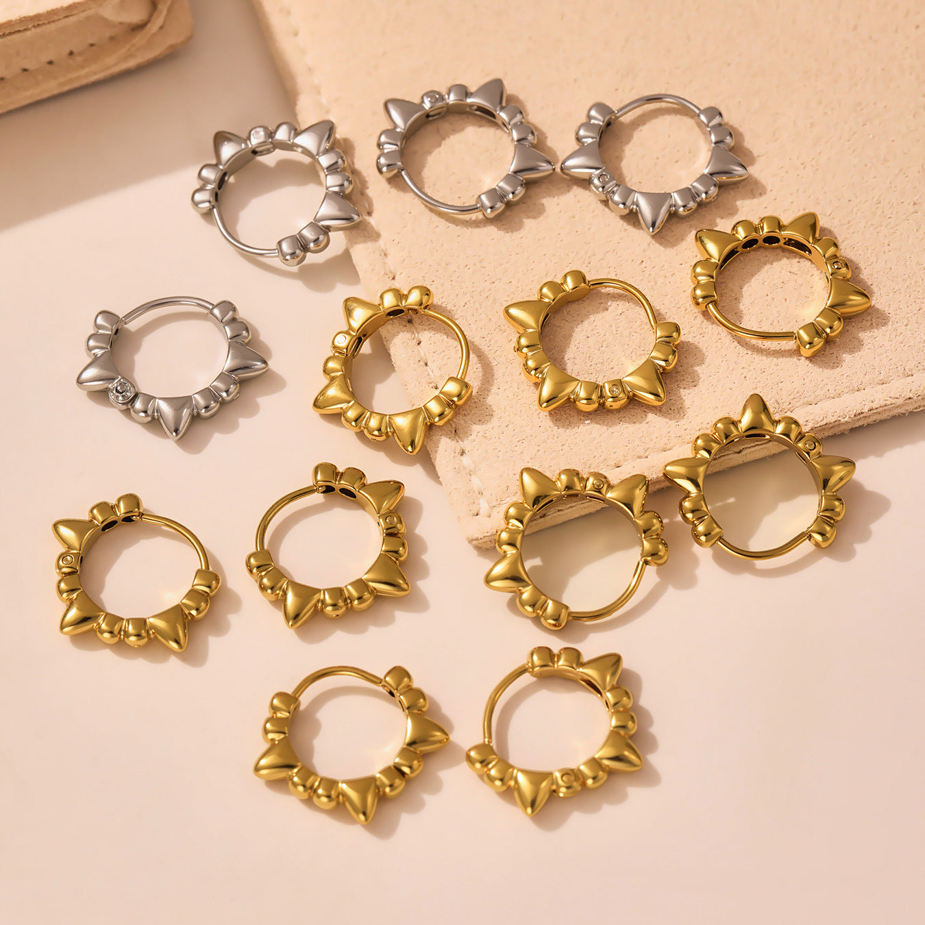 Planderful Everyday Genie Rivet Ring Earrings Commuters