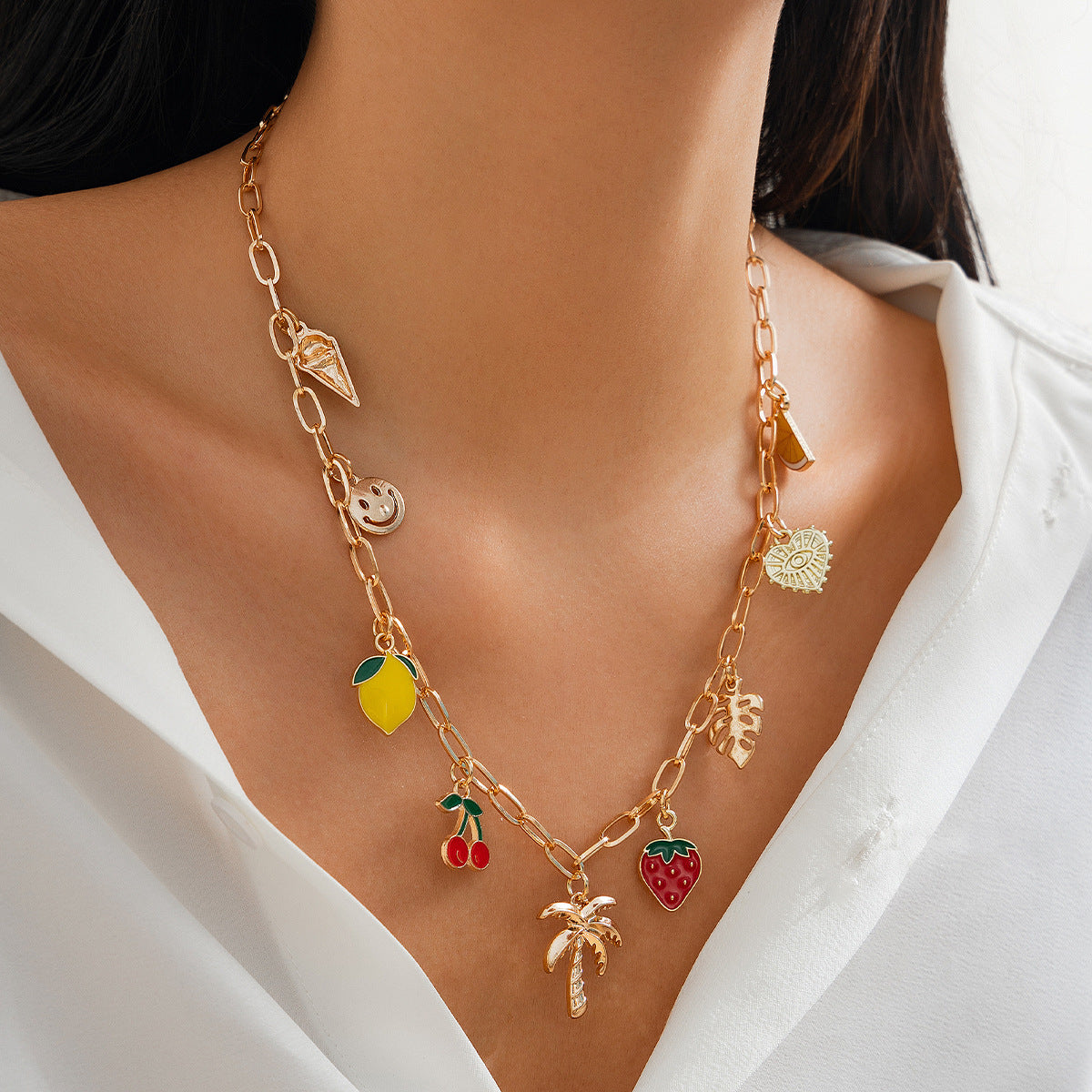 Planderful Vienna Verve Necklace – Elegant Imitation Pearl Fringe Design