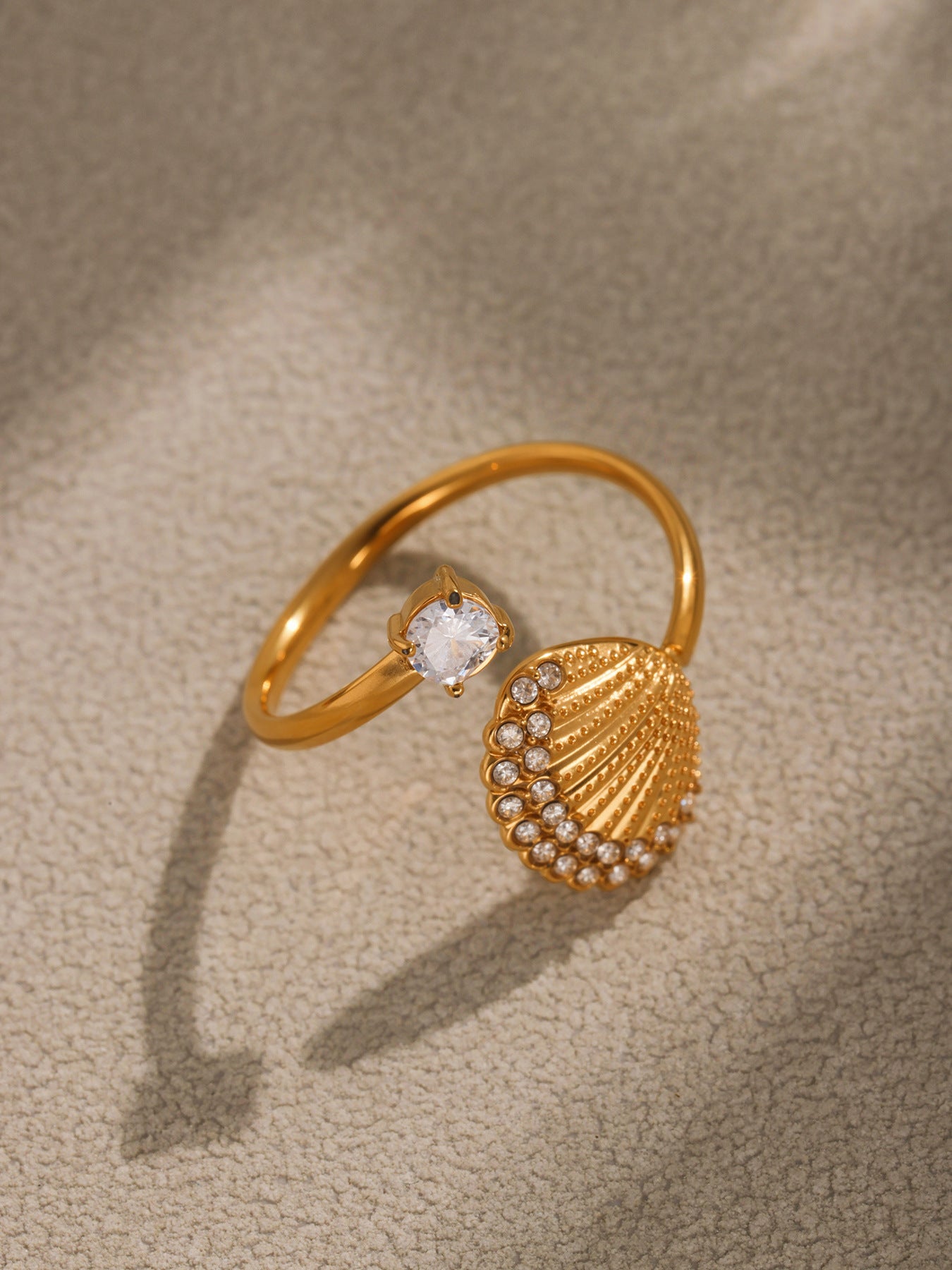 Planderful Zircon Open Marine Life Ring Women Seahorse