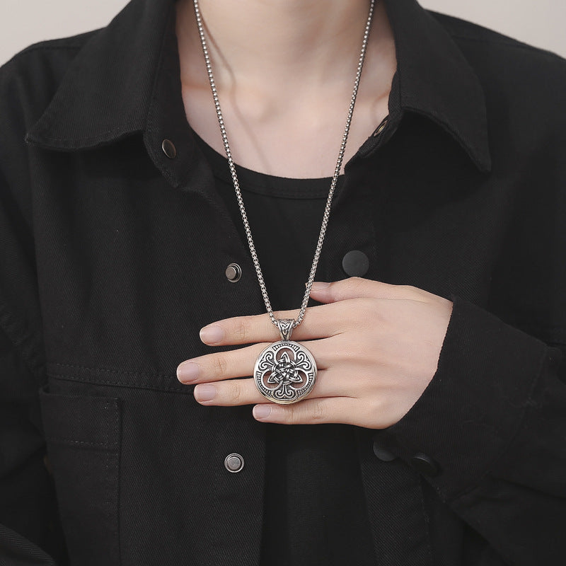Steel Necklace – Vintage Mens Irish Knot Pendant With Concentric Round Tag Chain