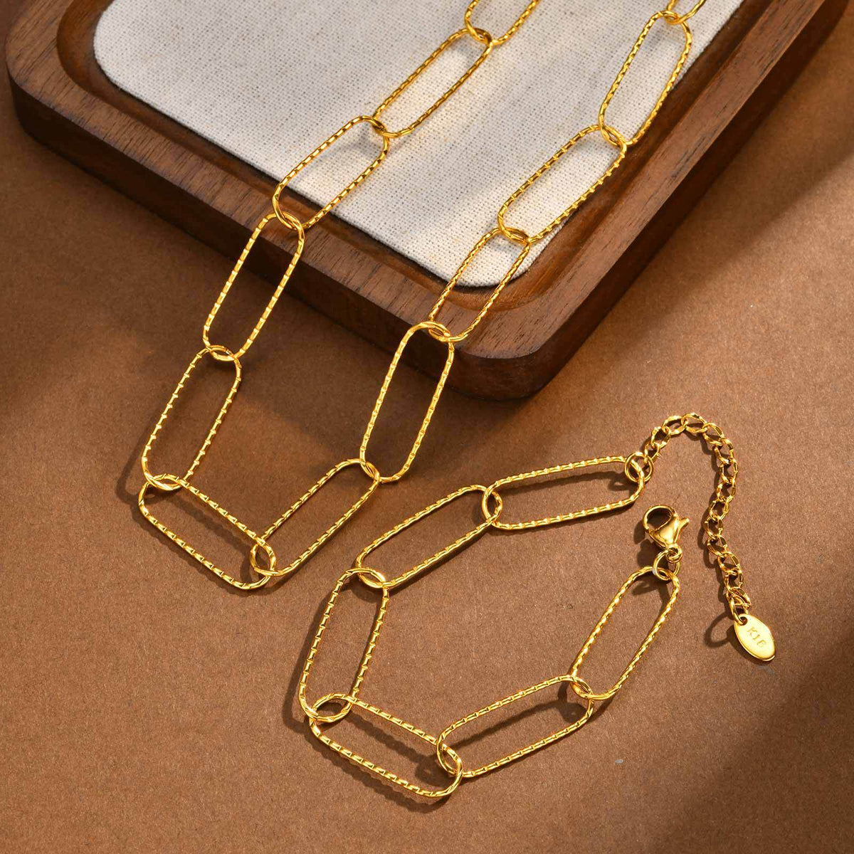 Stainless Steel Embossed Flat Rectangular Chain Necklace Bracelet Gold – A Must