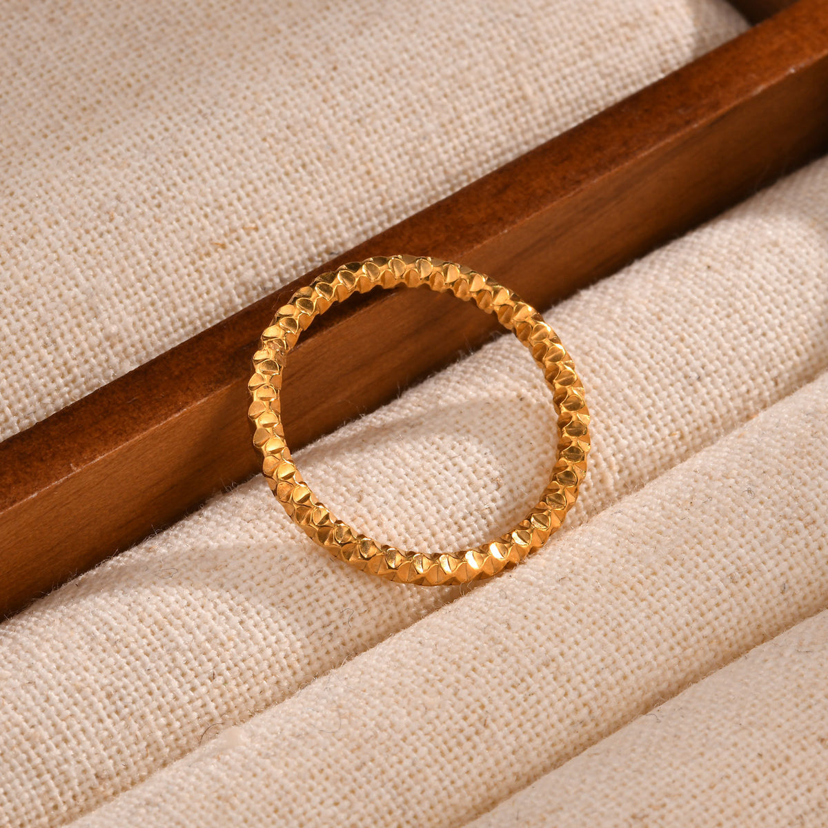 Stainless Steel Irregular Geometric Thin Ring Gold Lady