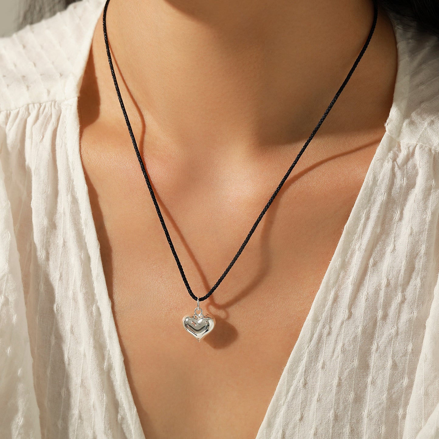 Planderful Everyday Genie S925 Sterling Silver Mirror Love Pendant Necklace – Simple and Elegant Collarbone Chain for Girls