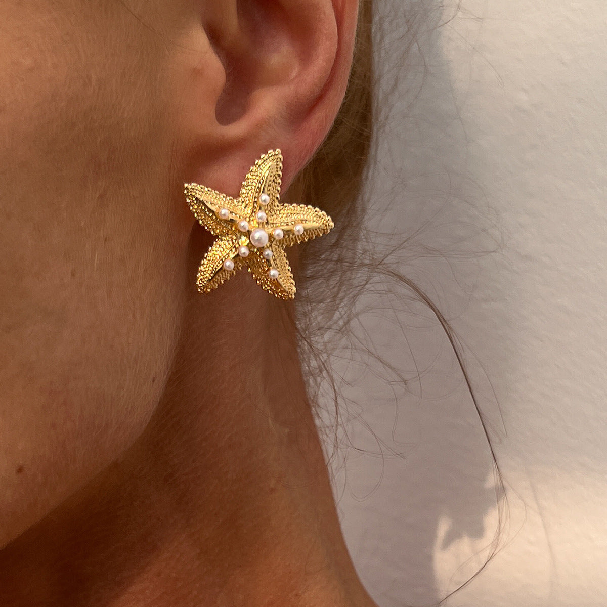 Planderful Vienna Verve Starfish Stud Earrings – Versatile Ocean-Inspired Design