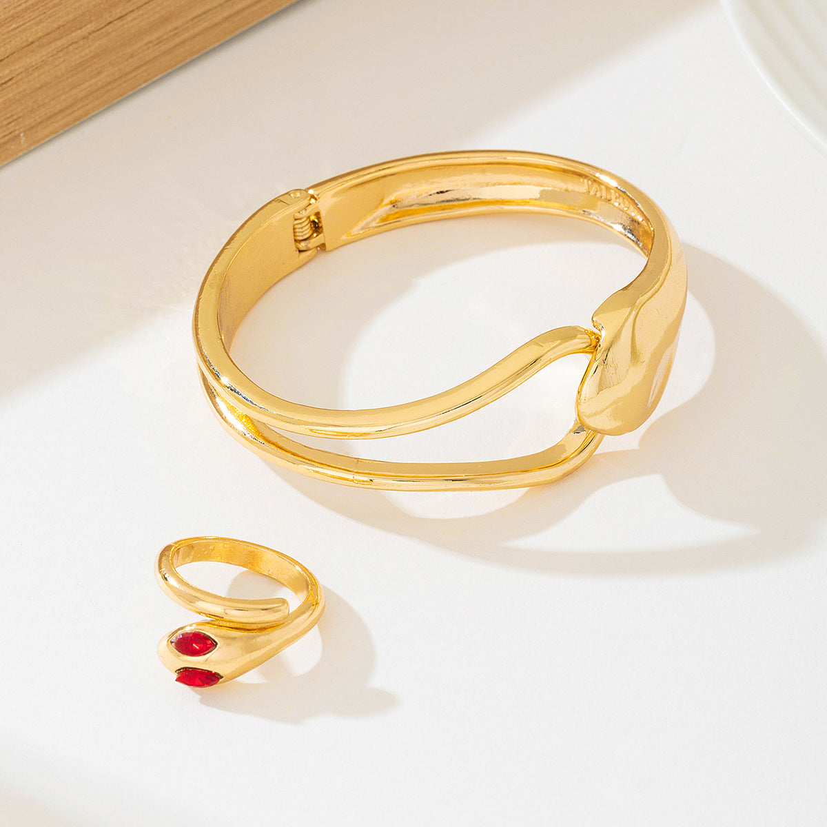 Planderful Vienna Verve Jewelry Set – European and American Fashion Design