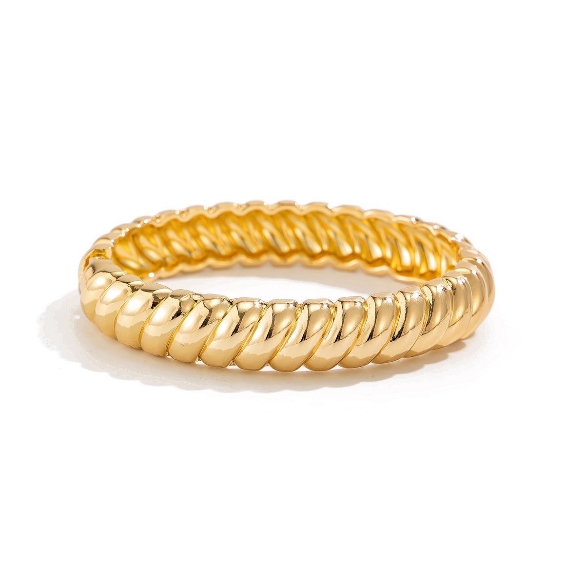 Planderful Vienna Verve Bracelet – Smooth and Versatile Design