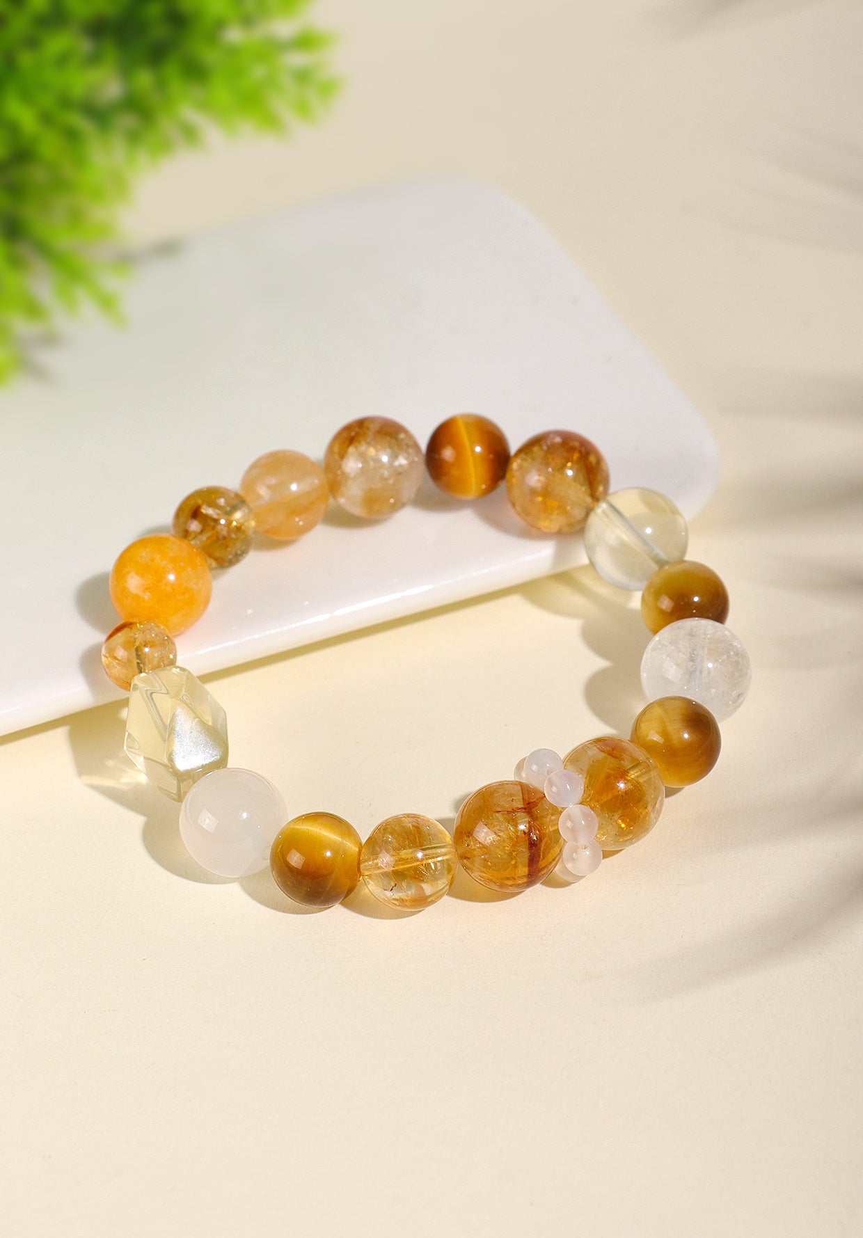 Planderful Fortune's Favor Bracelet – Exquisite Multi-Treasure Design