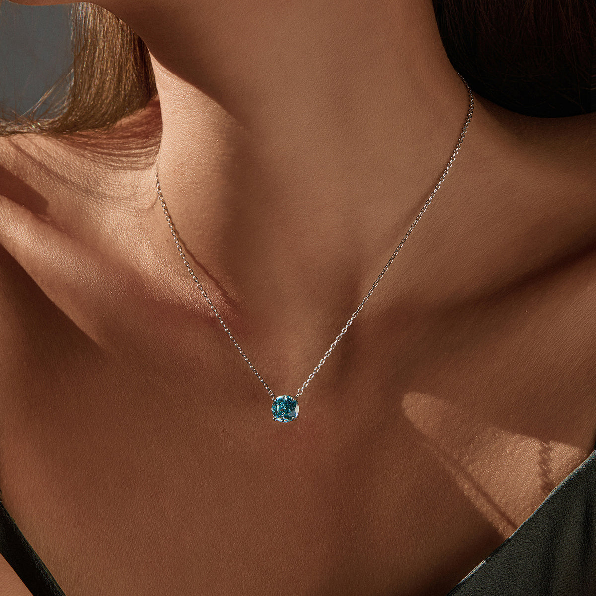 925 Sterling Silver Sea Blue Rose-Cut Necklace