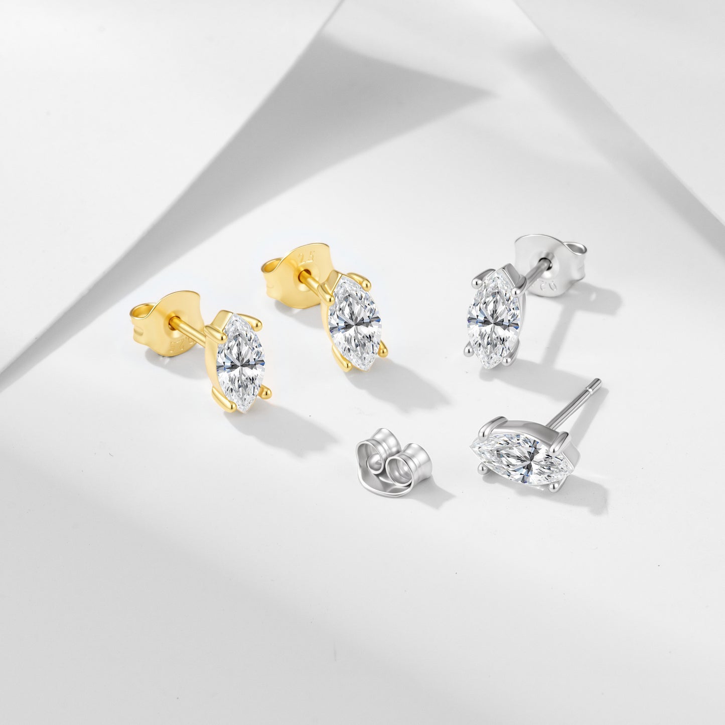 S925 Sterling Silver Horse Eye Zircon Stud Earrings Super Flash Fresh Trend Earrings