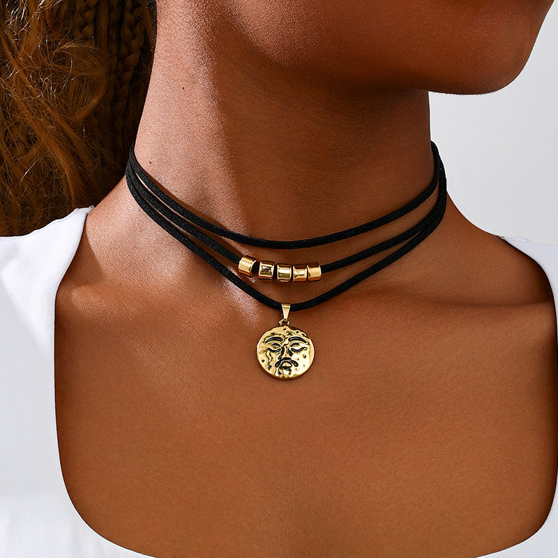 Planderful Vienna Verve Necklace – Elegant Three-Layer Crescent Moon Design