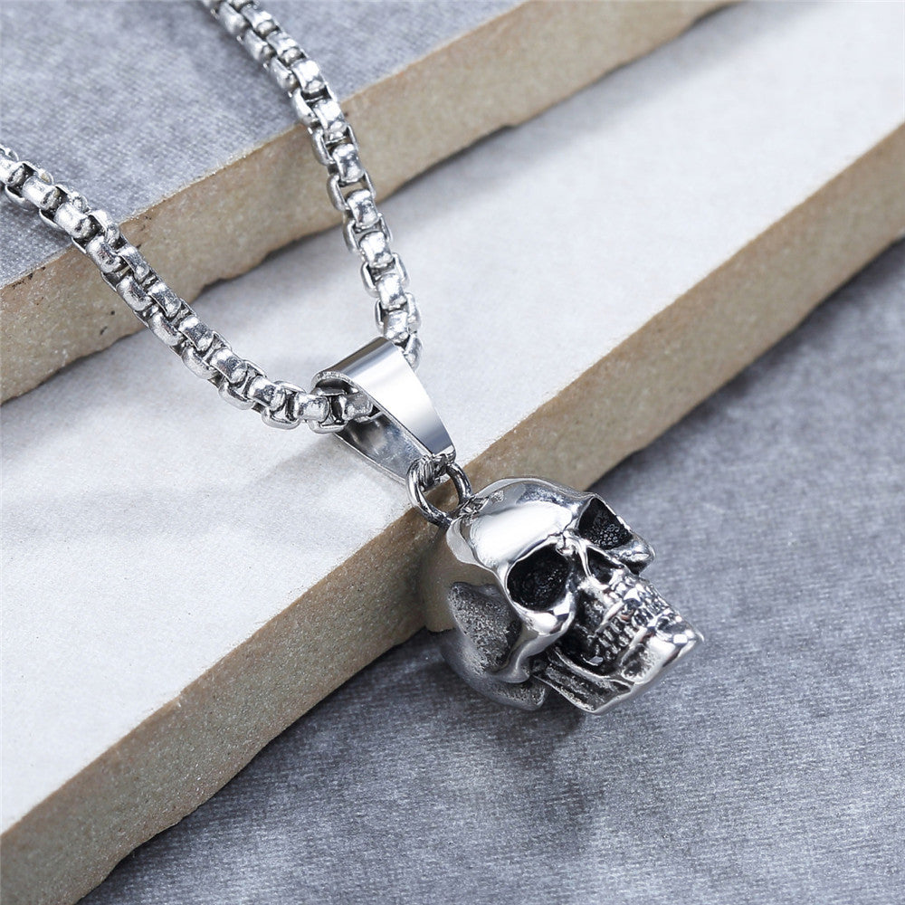 Planderful Skull Pendant Necklace For Men And Unisex Retro Punk Rock Durable Titanium Steel Protection Statement