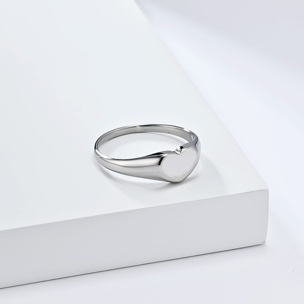 European And American French Love-Shaped Titanium Steel Ring