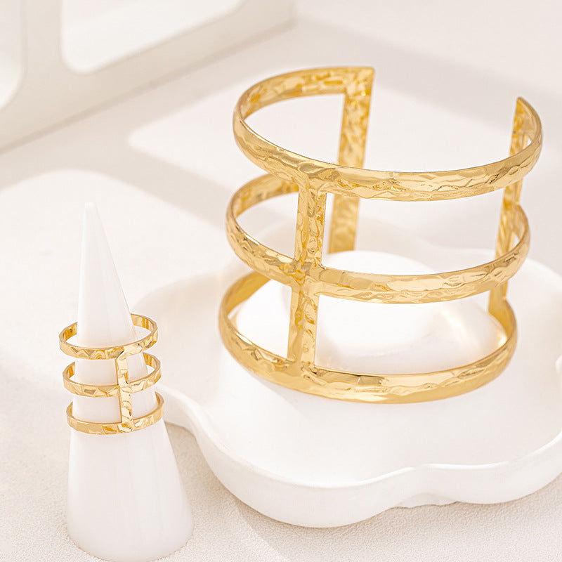 Planderful Vienna Verve Bracelet Ring Set – Irregular Metal Geometric Design