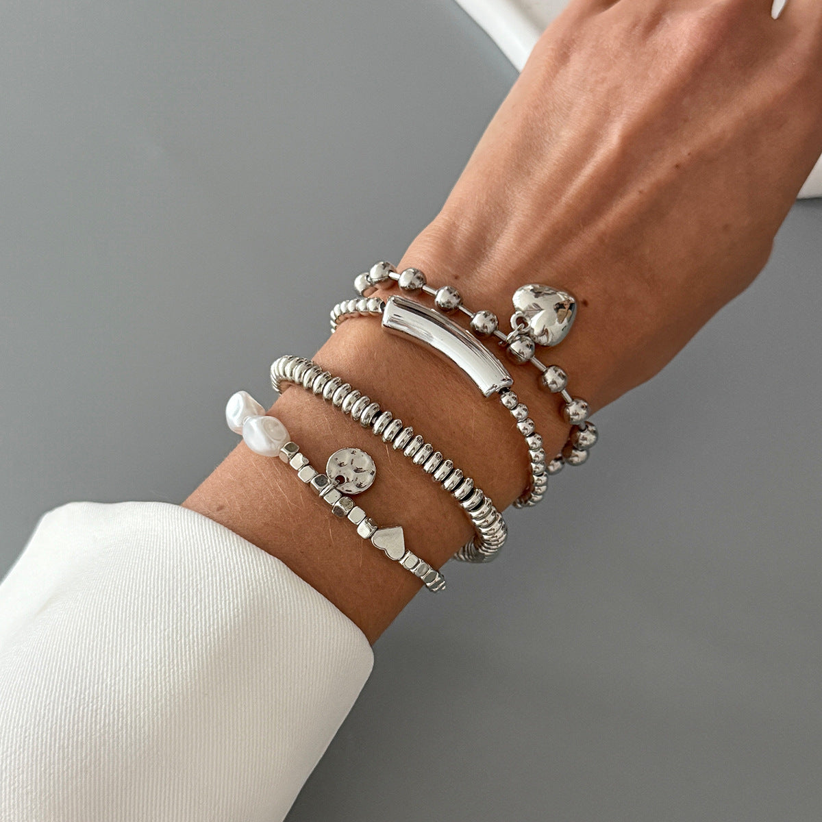 Imitation Pearl Beaded Bracelet for Women by Planderful Vienna Verve Elastic Niche Love Beads Statement Jewelry