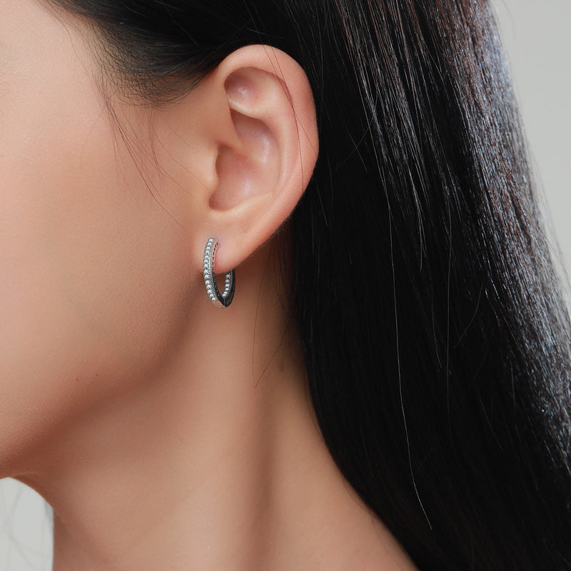 Luxurious Hollowed Out Heart-shaped Zircon Earrings