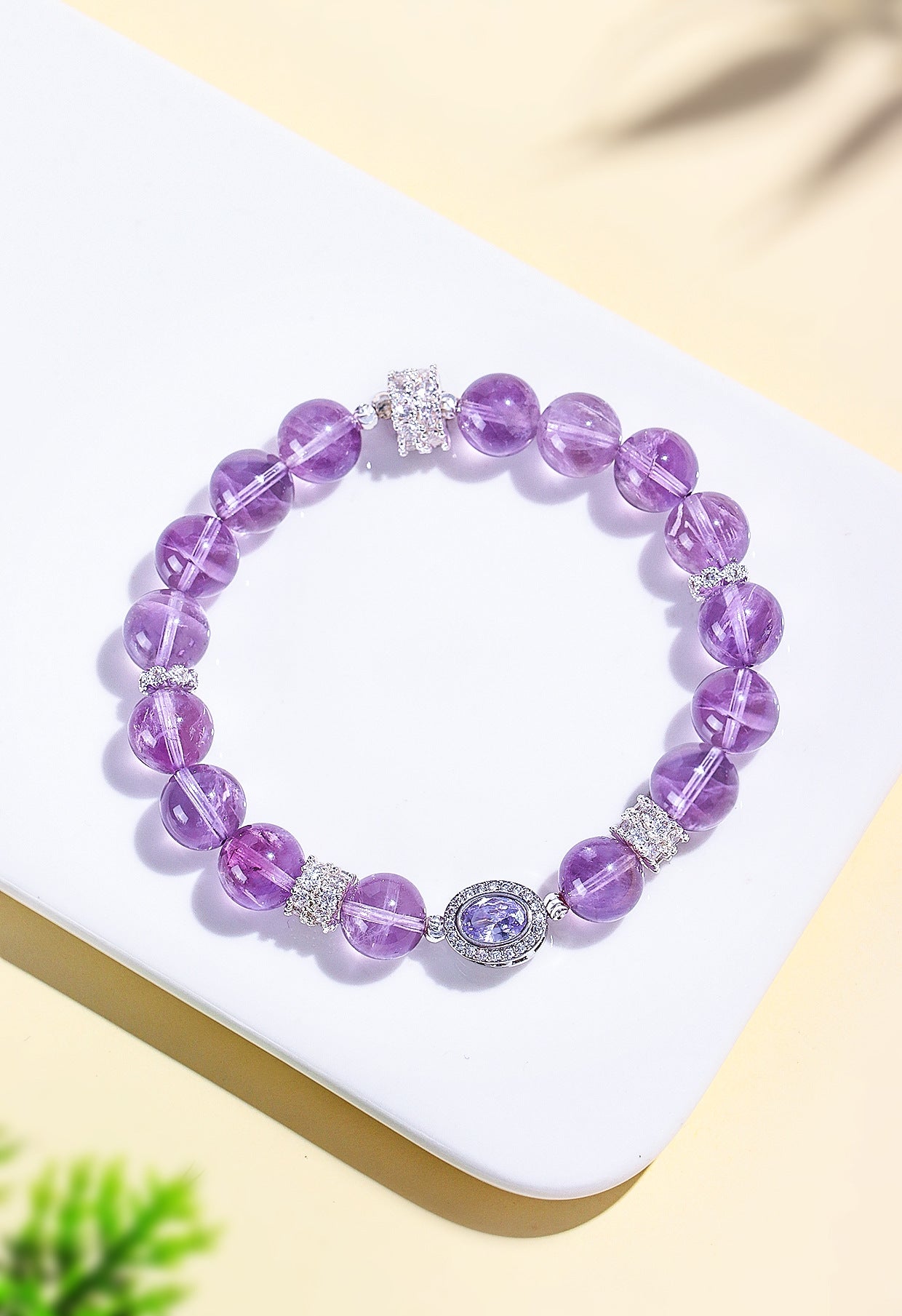 Planderful Fortune's Favor Bracelet – High-End Amethyst Beaded Design
