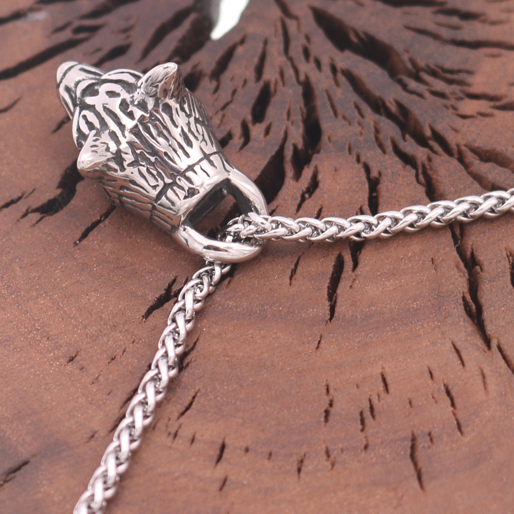 Nordic Wolf Head Stainless Steel Necklace - Men's Titanium Flower Chain