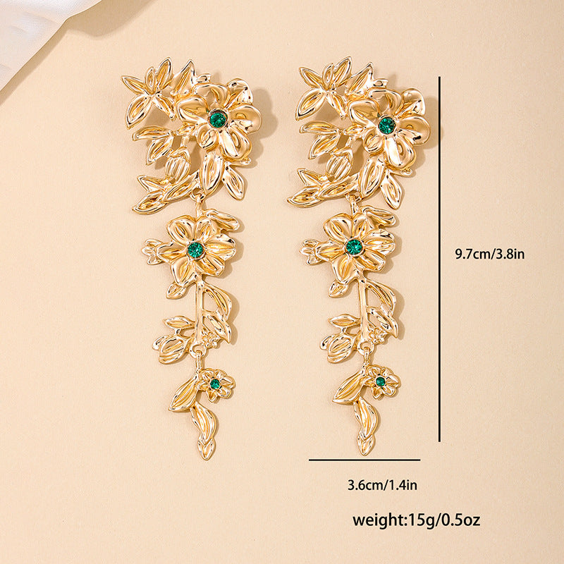 Exquisite Metal Leaf Tassel Earrings with Floral Design for Women's Elegance