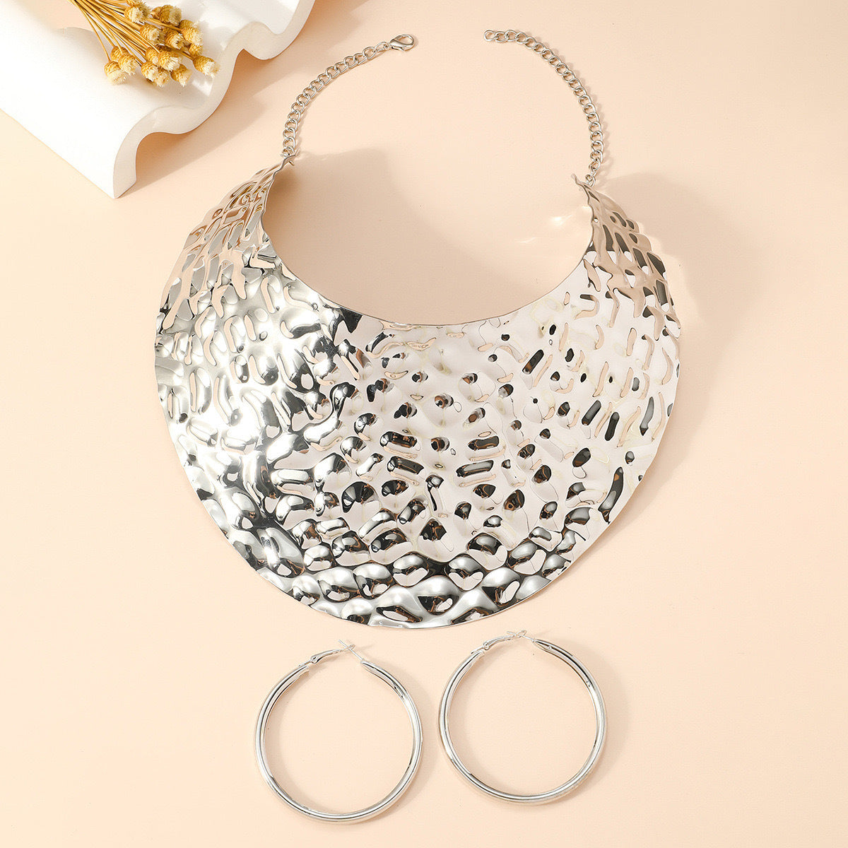 Planderful Savanna Rhythms Necklace and Earrings Set – Bold Geometric Design