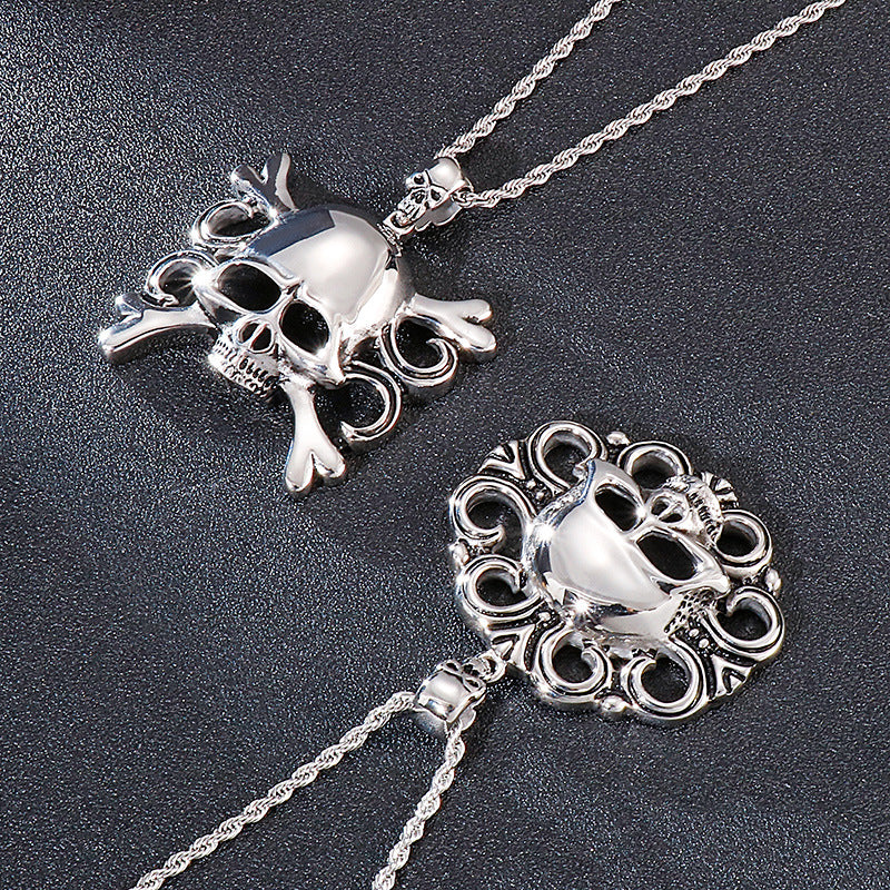 Retro Pirate Skull Men's Titanium Steel Pendant - European Charm