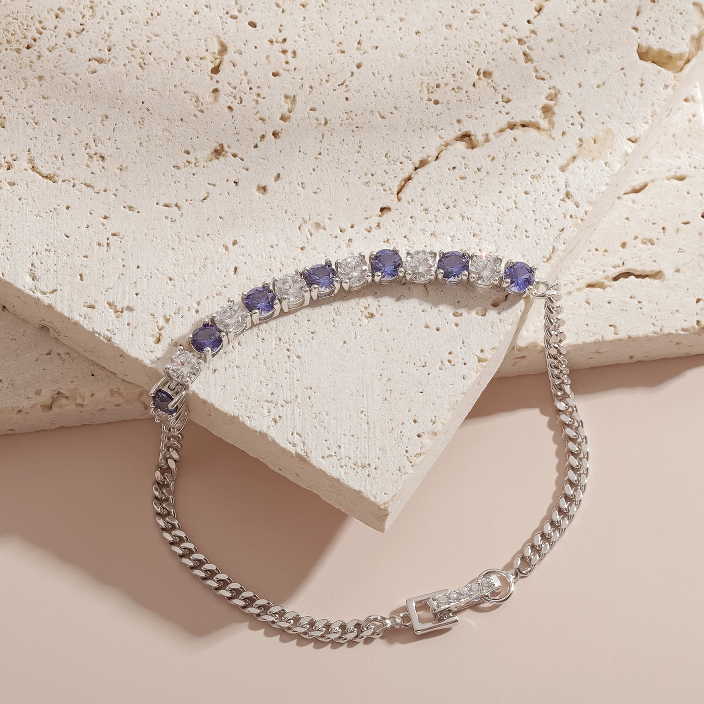 Premium Temperament Lab Grown Sapphire Moissanite Bracelet